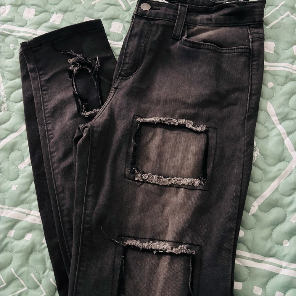 Fashion Nova Black Ripped Skinny Jeans